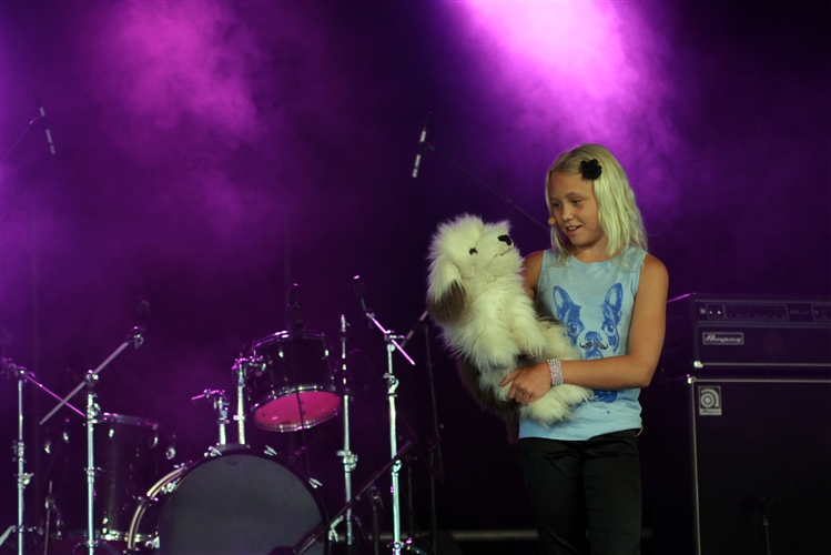 SommarRock Svedala - Lördag - 2014 - Vici och Doggy