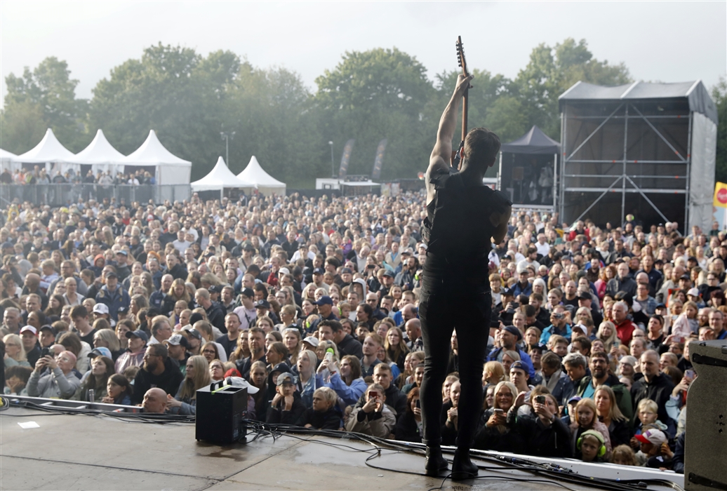 SommarRock Svedala - Lördag - 2024 - Smash Into Pieces